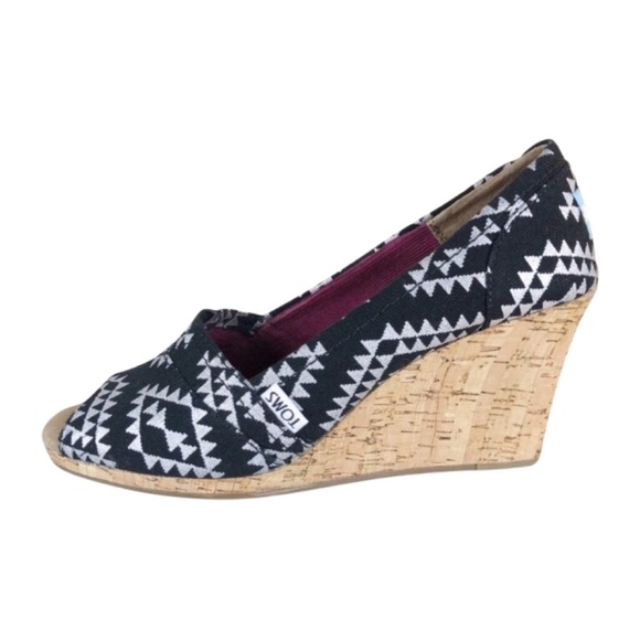 TOMS Tribal Print Cork Wedge Peep Toe - Picture 1 of 6